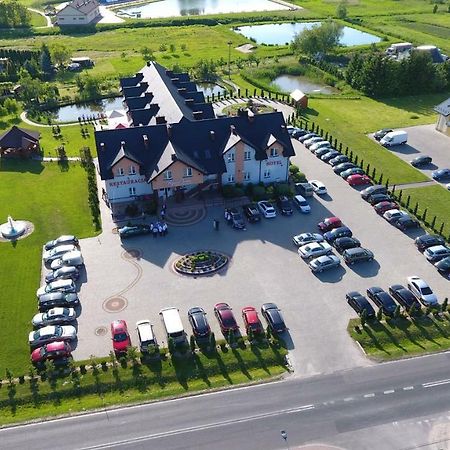 Hotel Restauracja Lorenzo Stopnica Ngoại thất bức ảnh