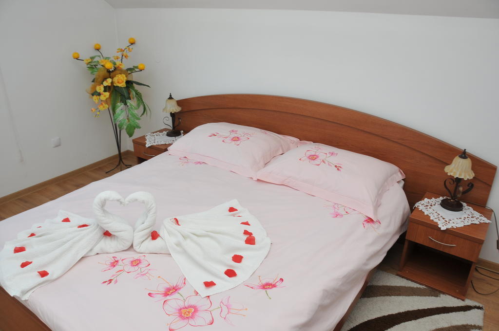 Hotel Restauracja Lorenzo Stopnica Phòng bức ảnh